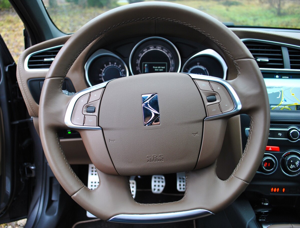 DS4