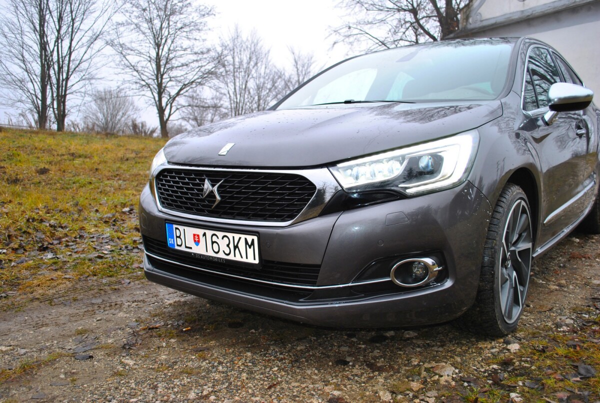 DS4