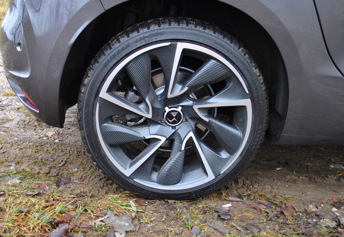 DS4