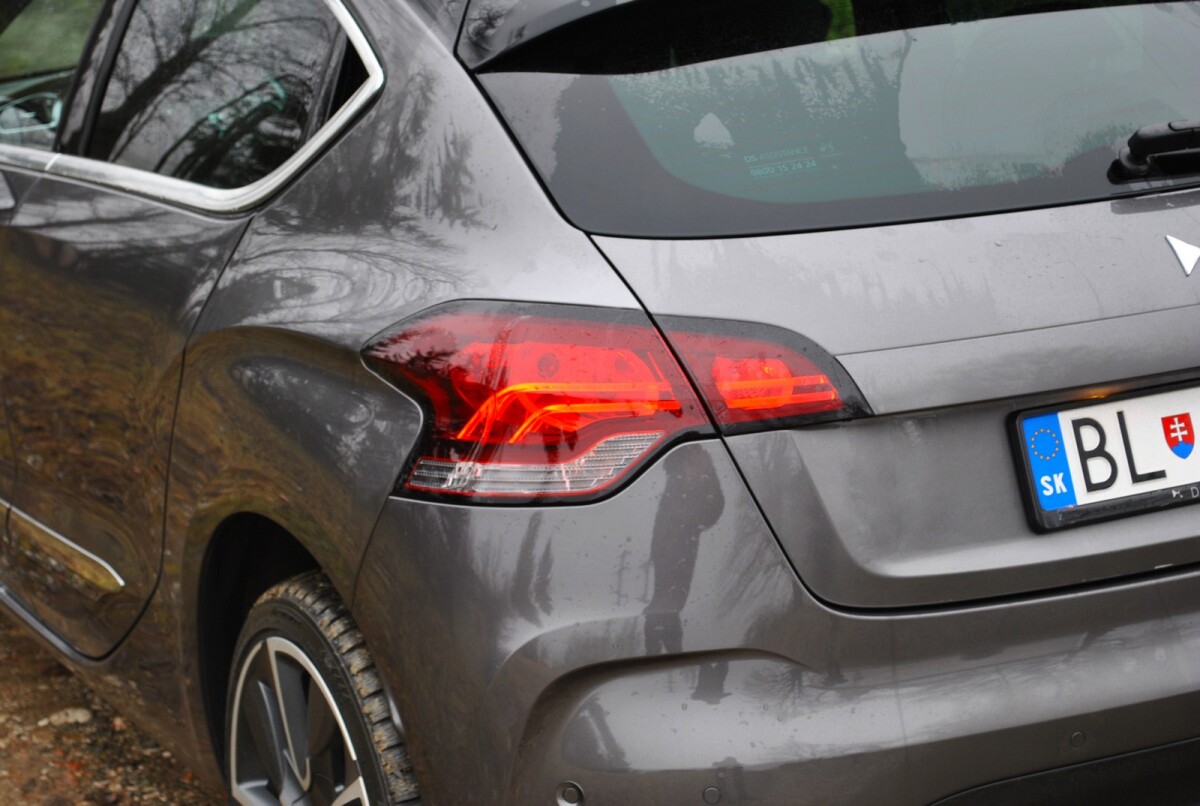 DS4