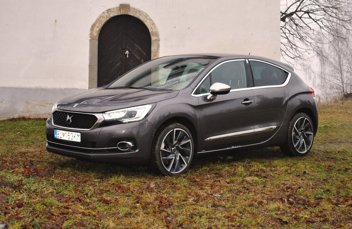 DS4