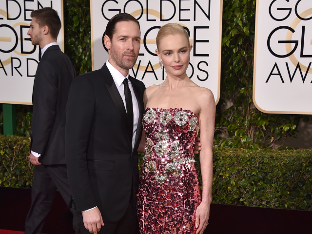Manželia Michael Polis a Kate Bosworth.