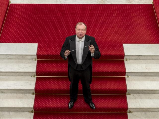 Leos Svarovsky