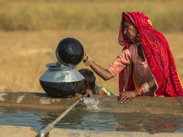 India, žena, ropa