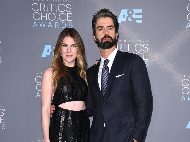 Herečka Lily Rabe prišla s partnerom Hamishom Linklaterom. 
