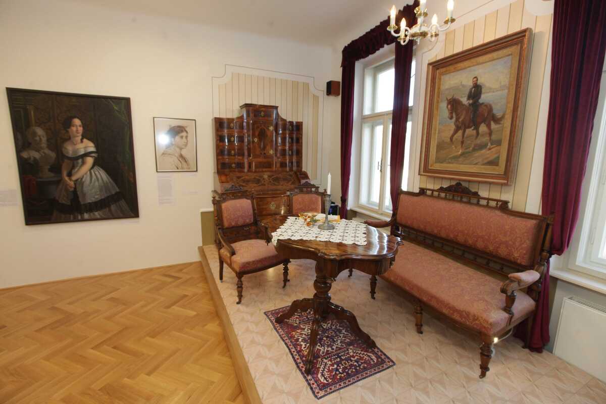 Modra, stala expozicia Ludovit Stur a moderne Slovensko
