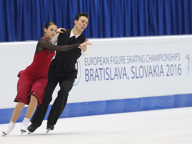 Lukáš Csölley a Frederica Testa, me v krasokorčulovaní, krasokorčulovanie
