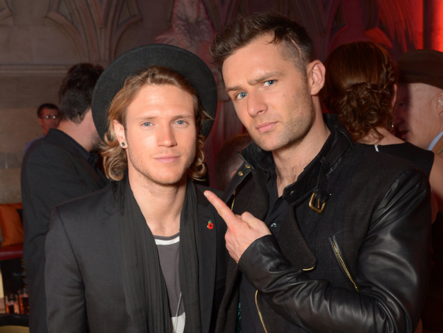 Dougie Poynter (vľavo) a Harry Judd