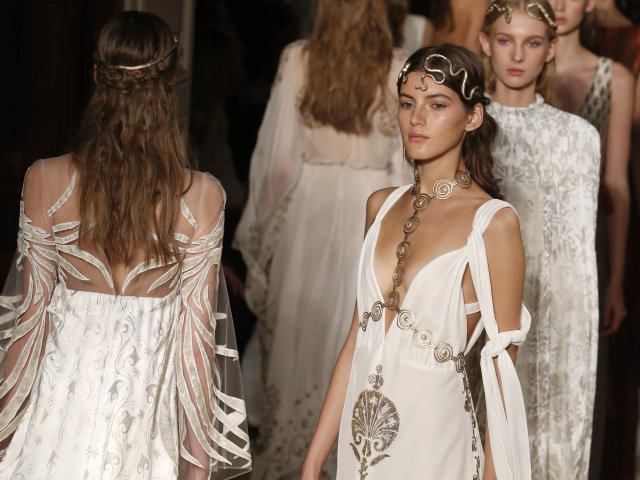Valentino Haute Couture - kolekcia Jar-Leto 2016 - Paríž