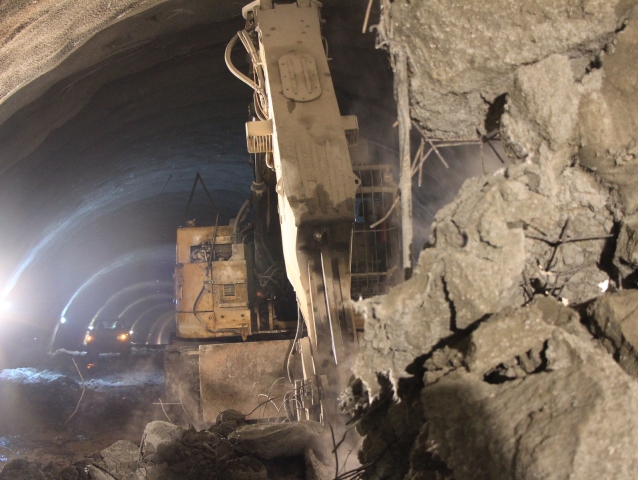 Považský Chlmec, tunel