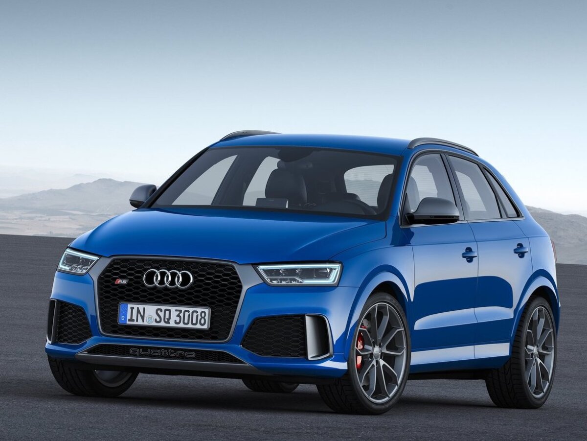 Audi RS Q3 performance - 2016