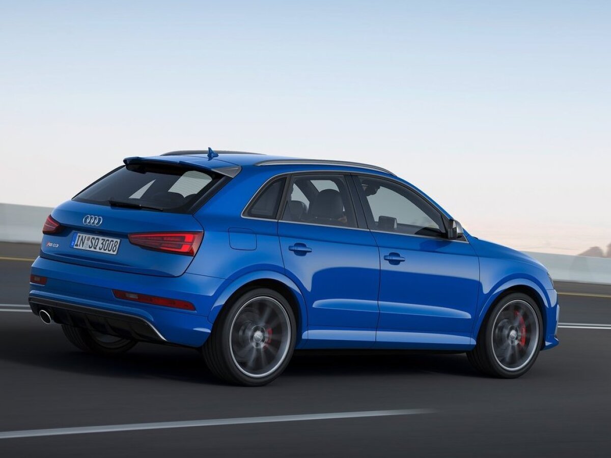 Audi RS Q3 performance - 2016