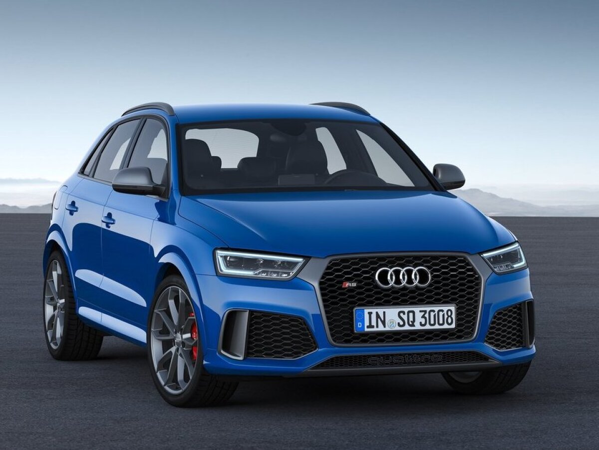 Audi RS Q3 performance - 2016
