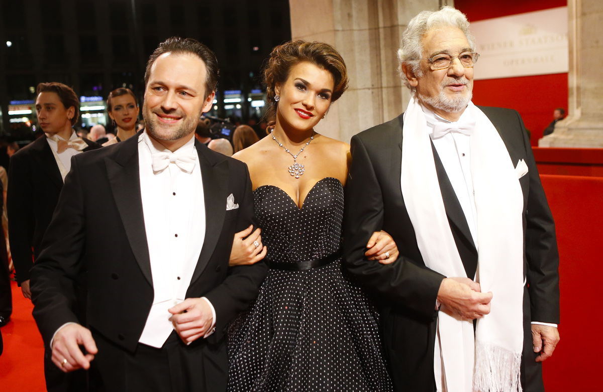 Sascha Goetzel, operná speváčka Olga Peretyatko a operný spevák Placido Domingo