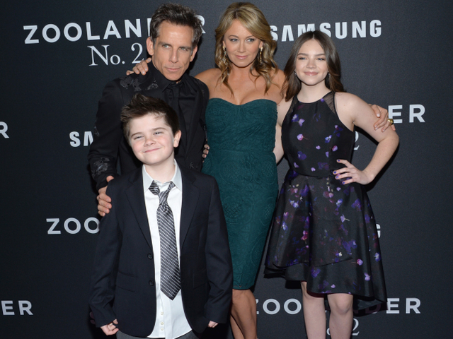 Ben Stiller priviedol na premiéru manželku Christine Taylor