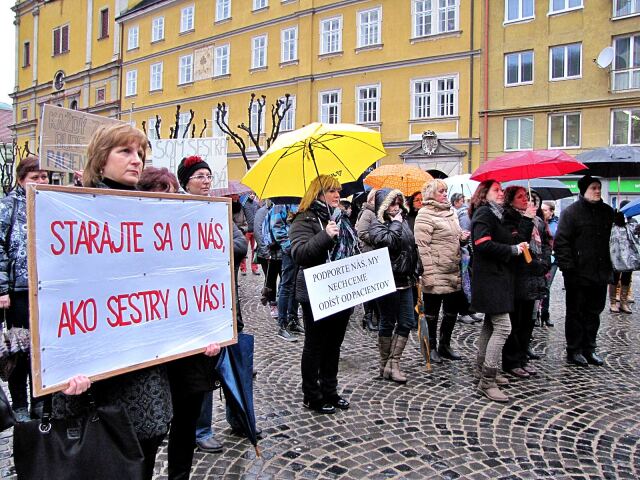 zdravotné sestry, Trenčín