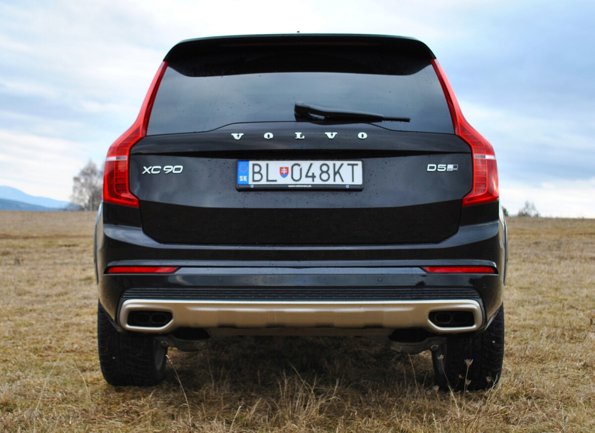 Volvo XC90