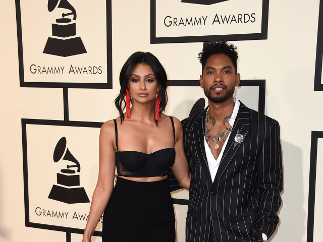 Modelka Nazanin Mandi a jej partner - spevák Miguel.