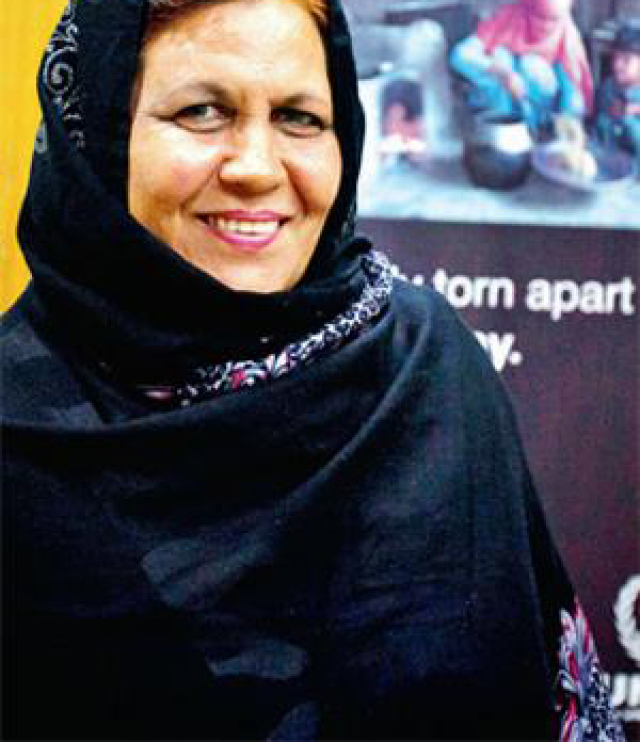 Aqila Asifiová