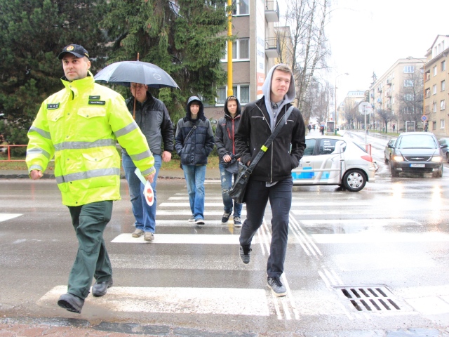Žilina, priechod, policajt