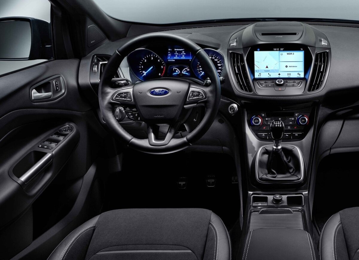 Ford Kuga - 2016