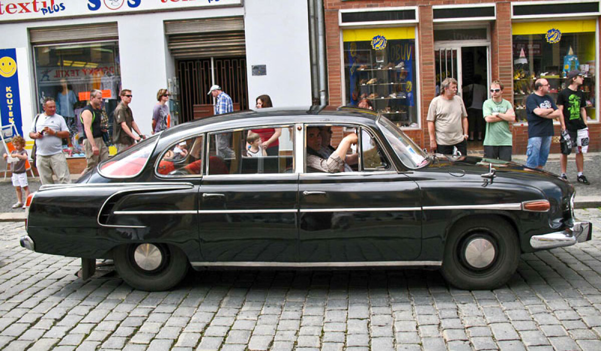 tatra 603 9