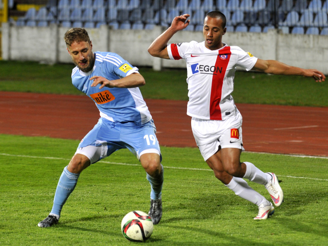 Kornel Saláta, Gino Van Kessel