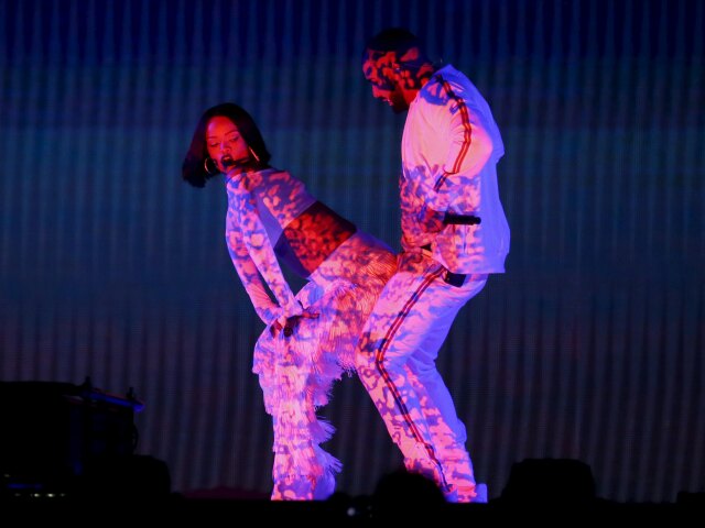 Rihanna a Drake