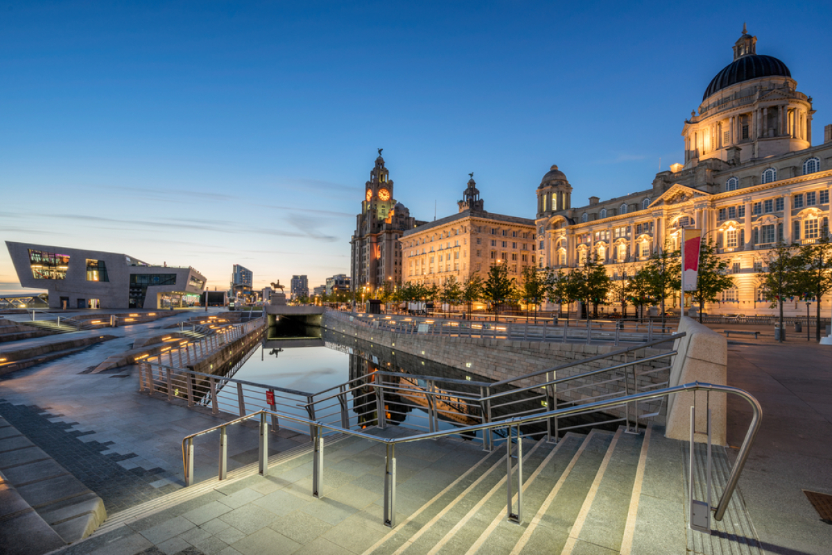 Liverpool, Veľká Británia, prístav, kanál, voda, večer, dovolenka