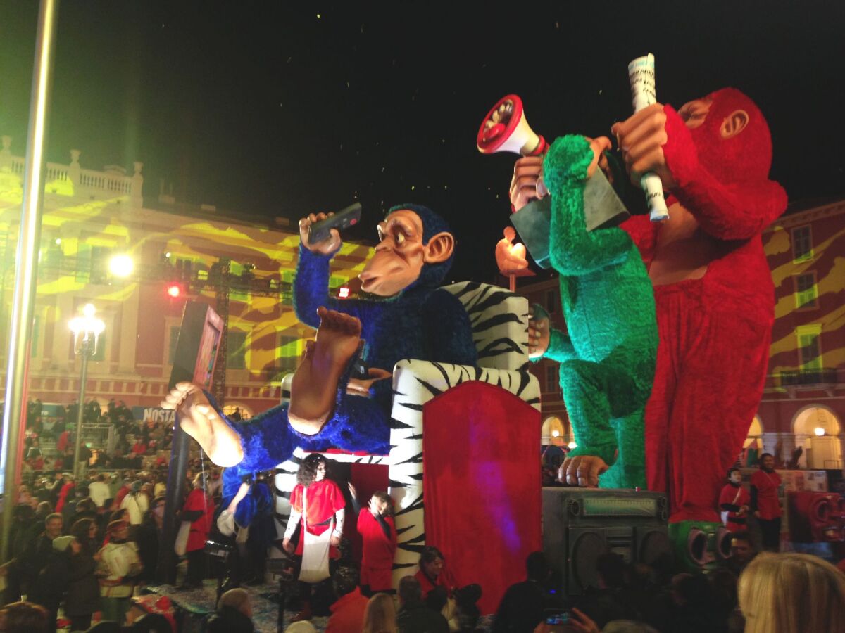Nice, festival, karneval, masky, figuríny, figúry,