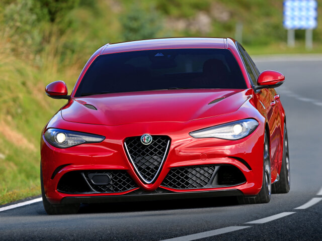 Alfa Romeo Giulia 9