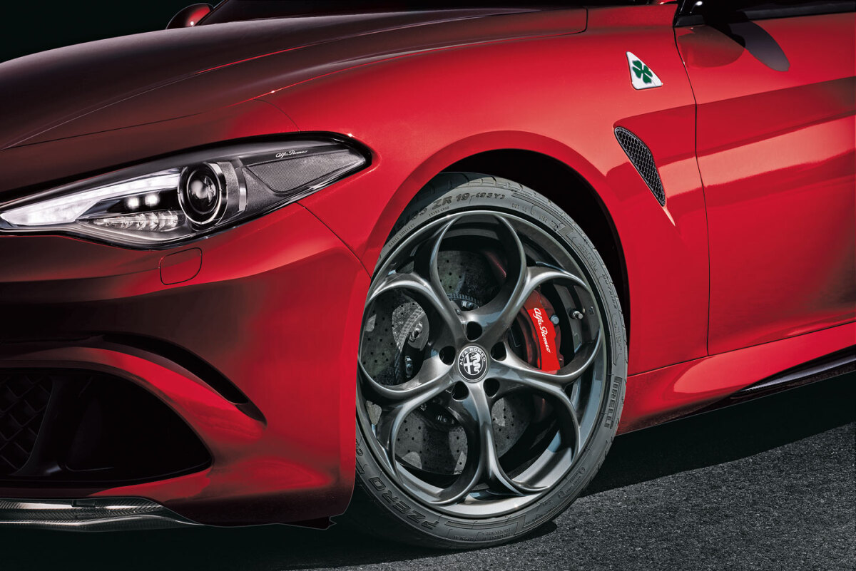 Alfa Romeo Giulia 7