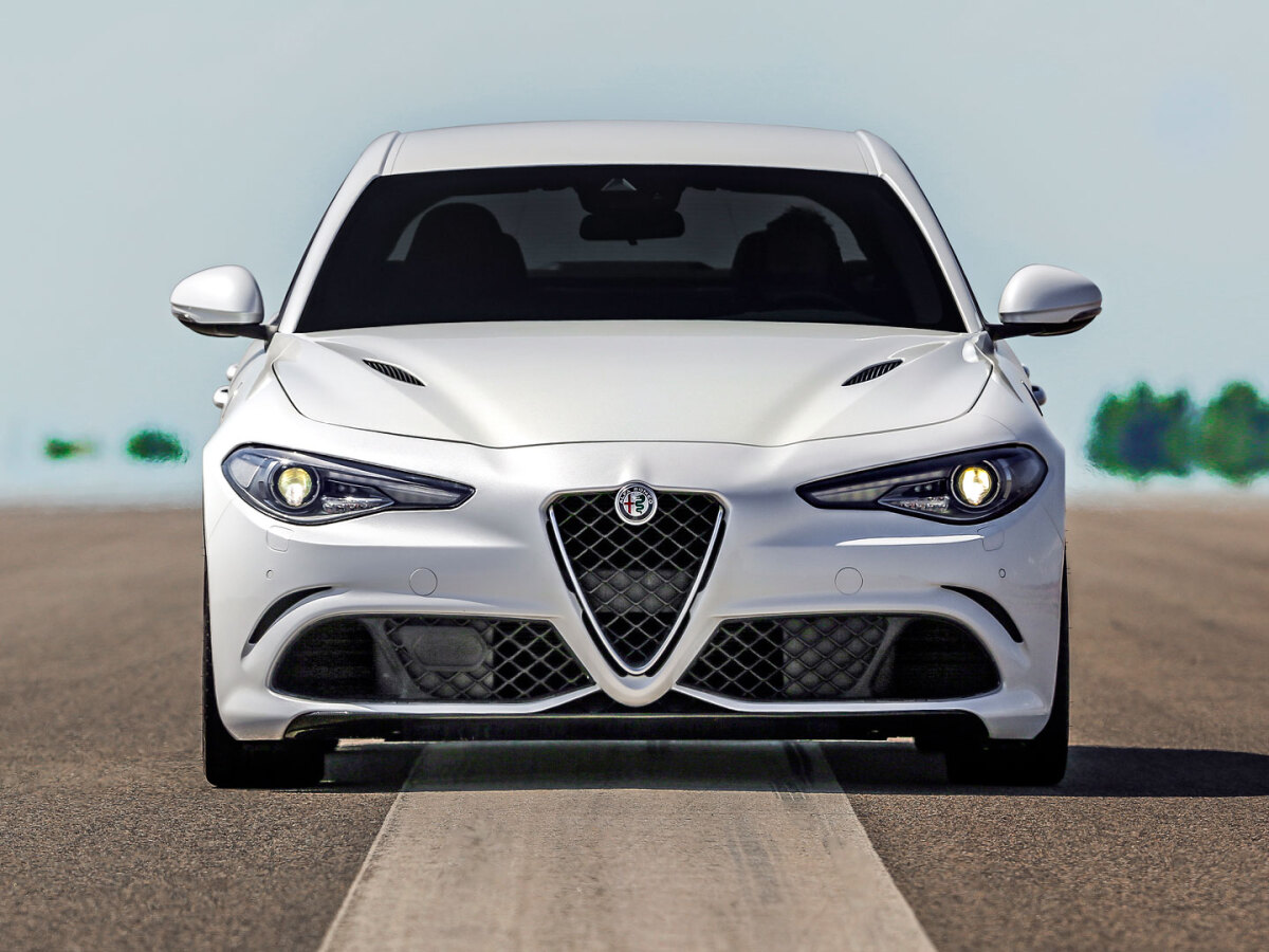 Alfa Romeo Giulia 8