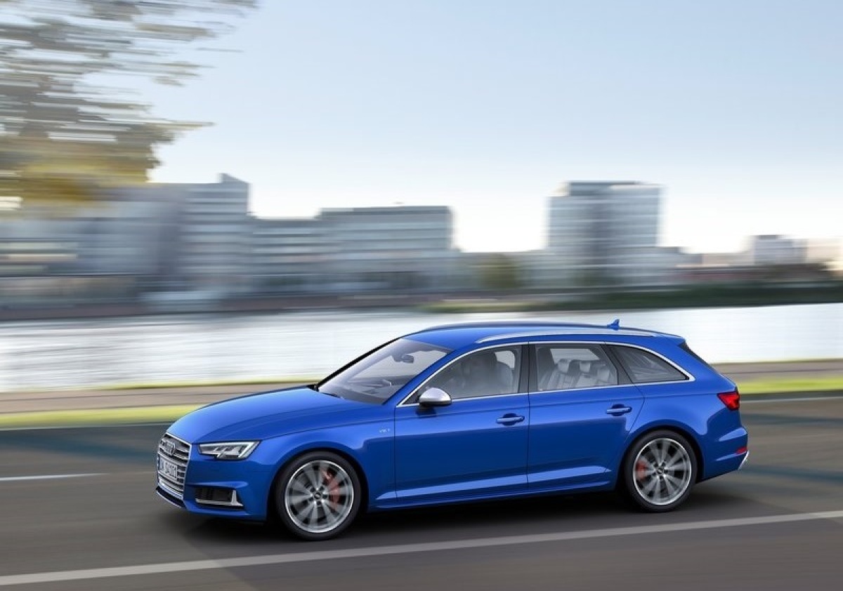Audi-S4 Avant 2017 4