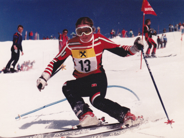 Elena Medzihradská