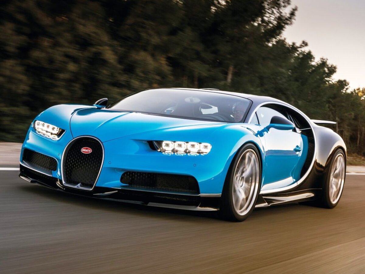 Bugatti Chiron - 2016
