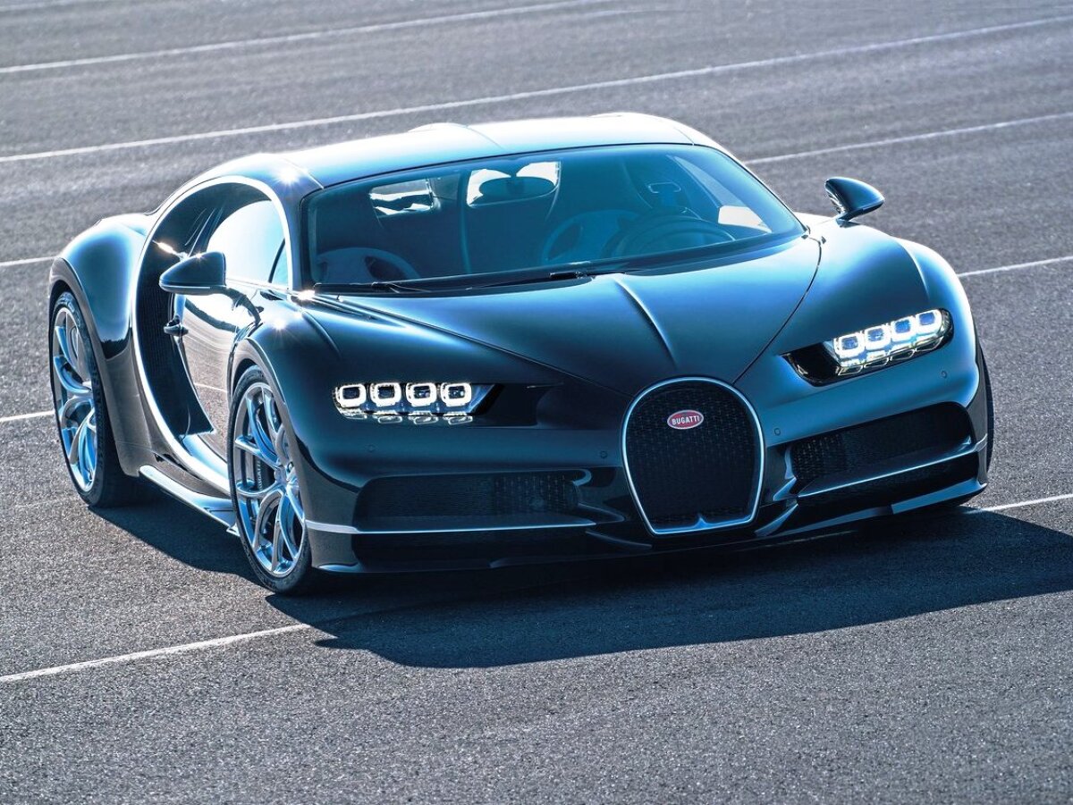 Bugatti Chiron - 2016