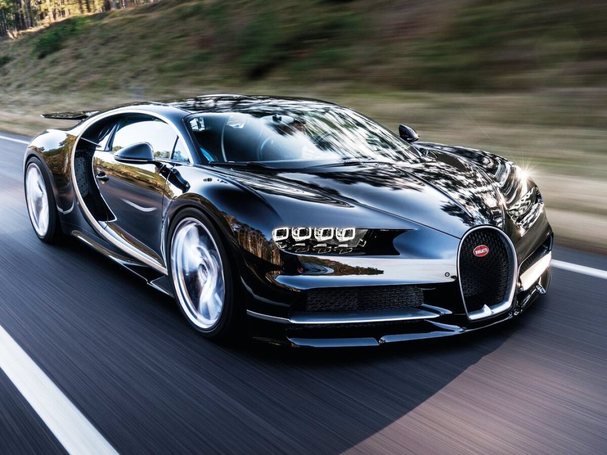 Bugatti Chiron - 2016