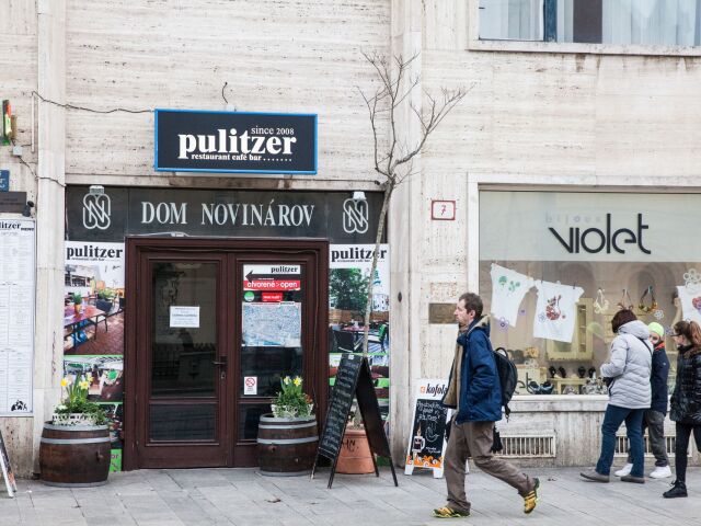 akadémia médií, župne namestie 7 bratislava