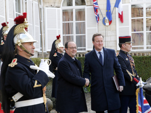 Hollande, Cameron