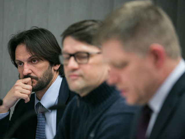 voľby 2016, Fico, Kaliňák, Maďarič, Volebná noc v centrále strany SMER­-SD