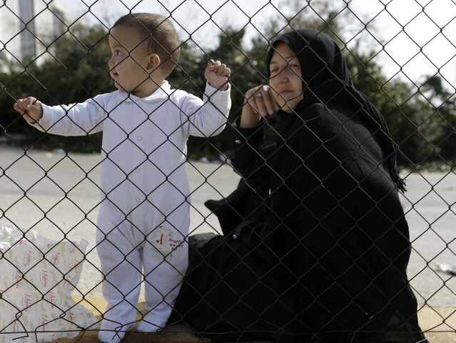migranti, dieťa, utečenci