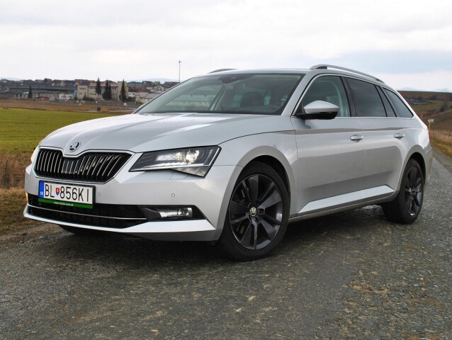 Škoda Superb Combi