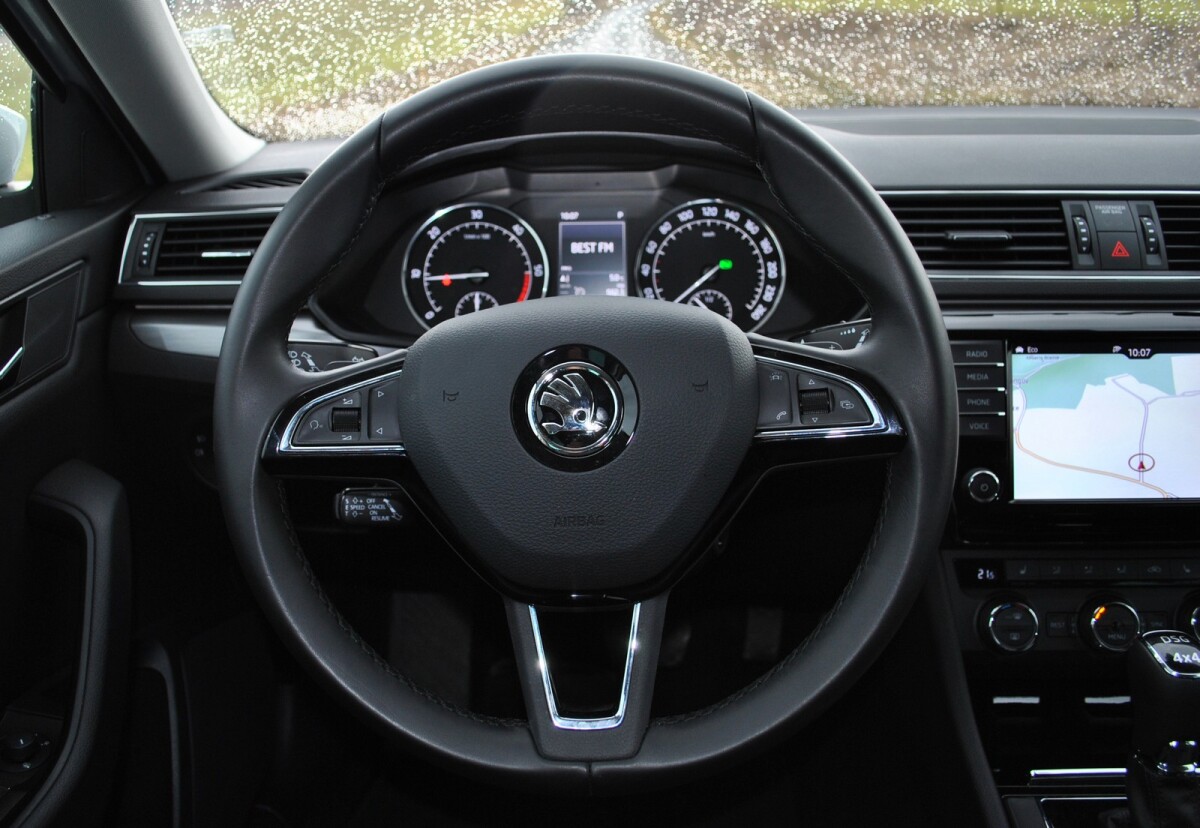 Škoda Superb Combi