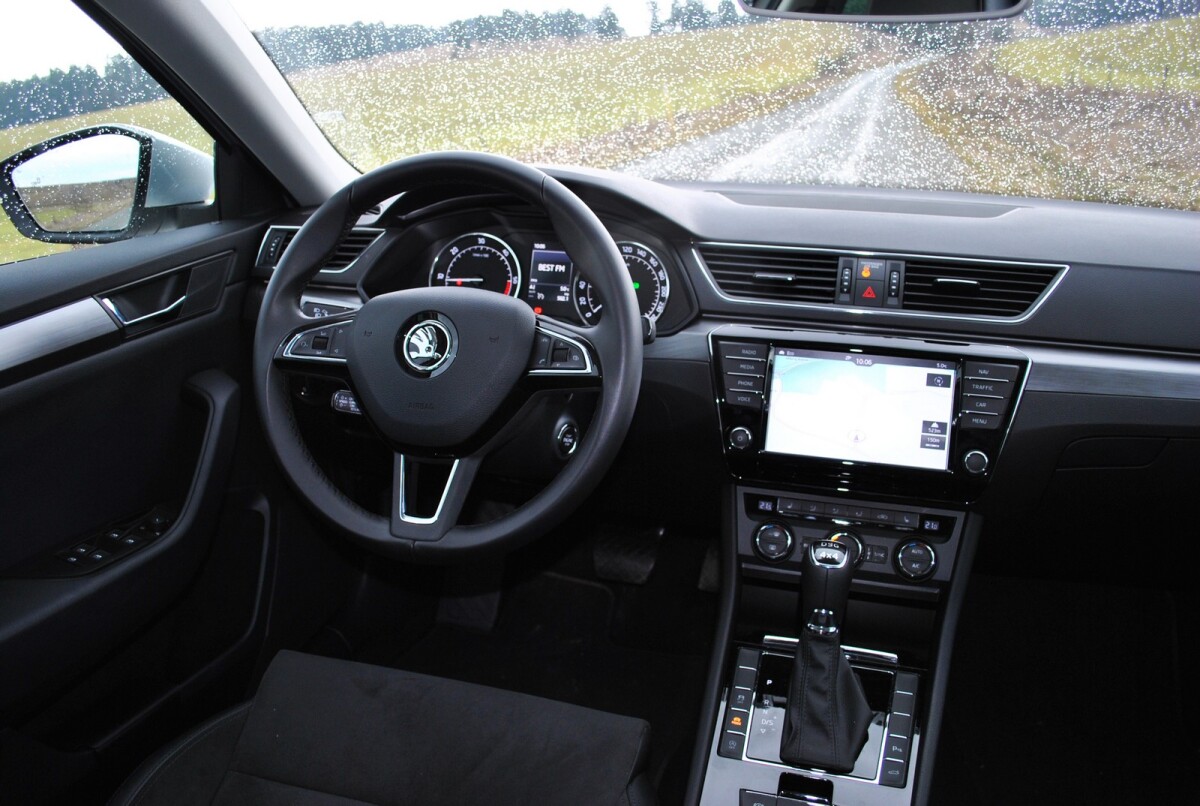 Škoda Superb Combi