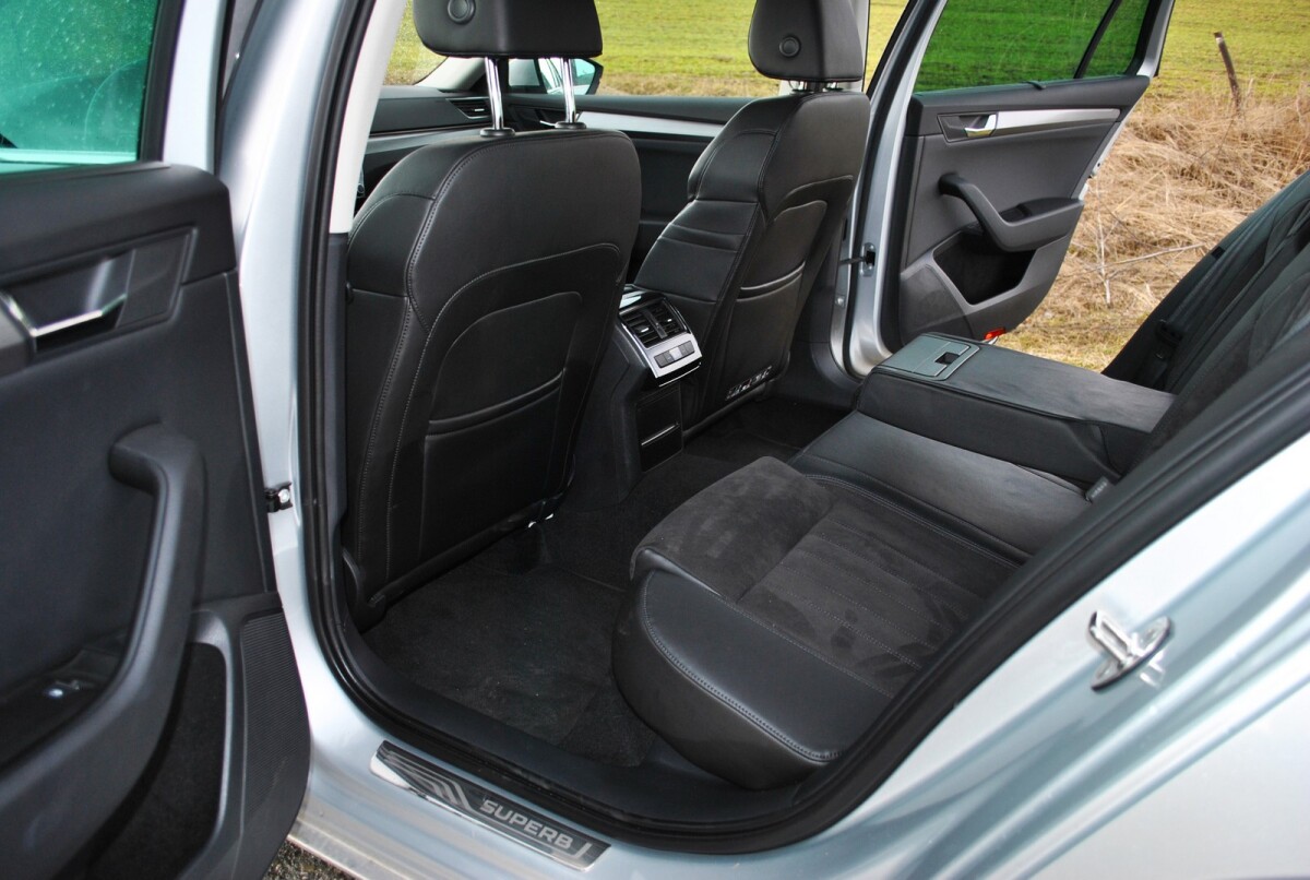 Škoda Superb Combi