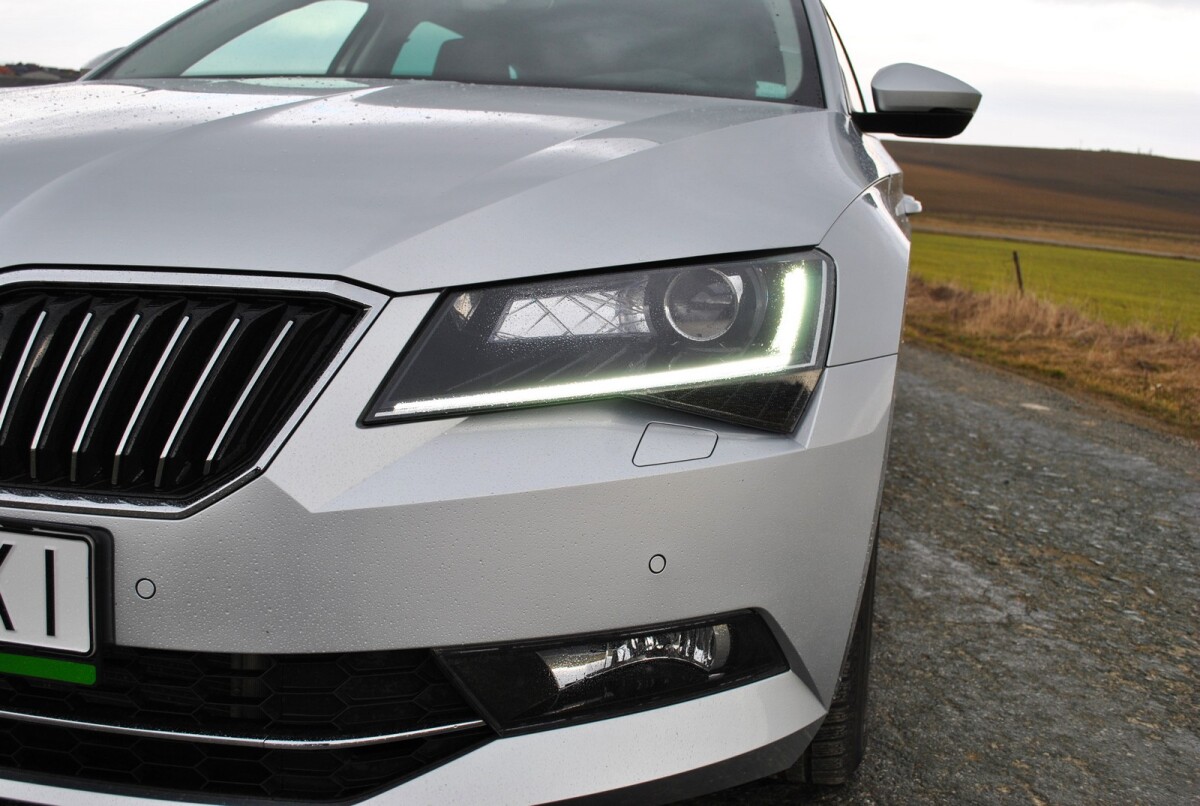 Škoda Superb Combi