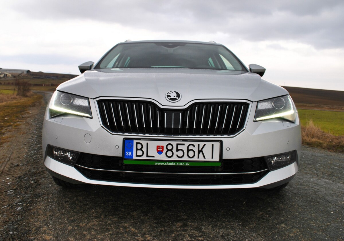 Škoda Superb Combi