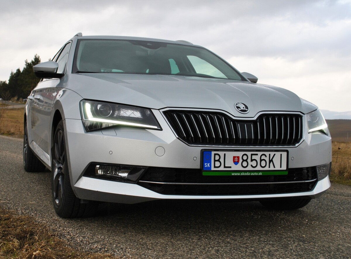 Škoda Superb Combi