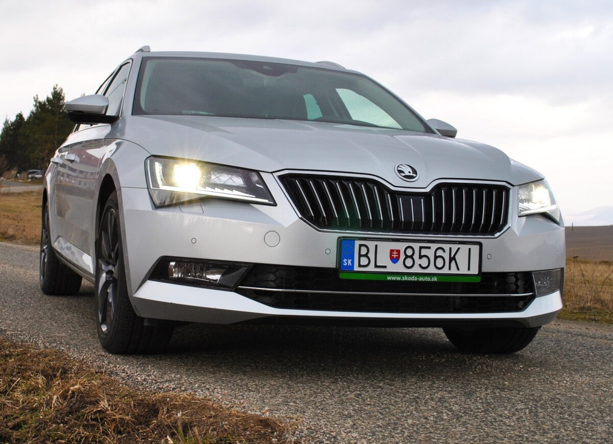 Škoda Superb Combi